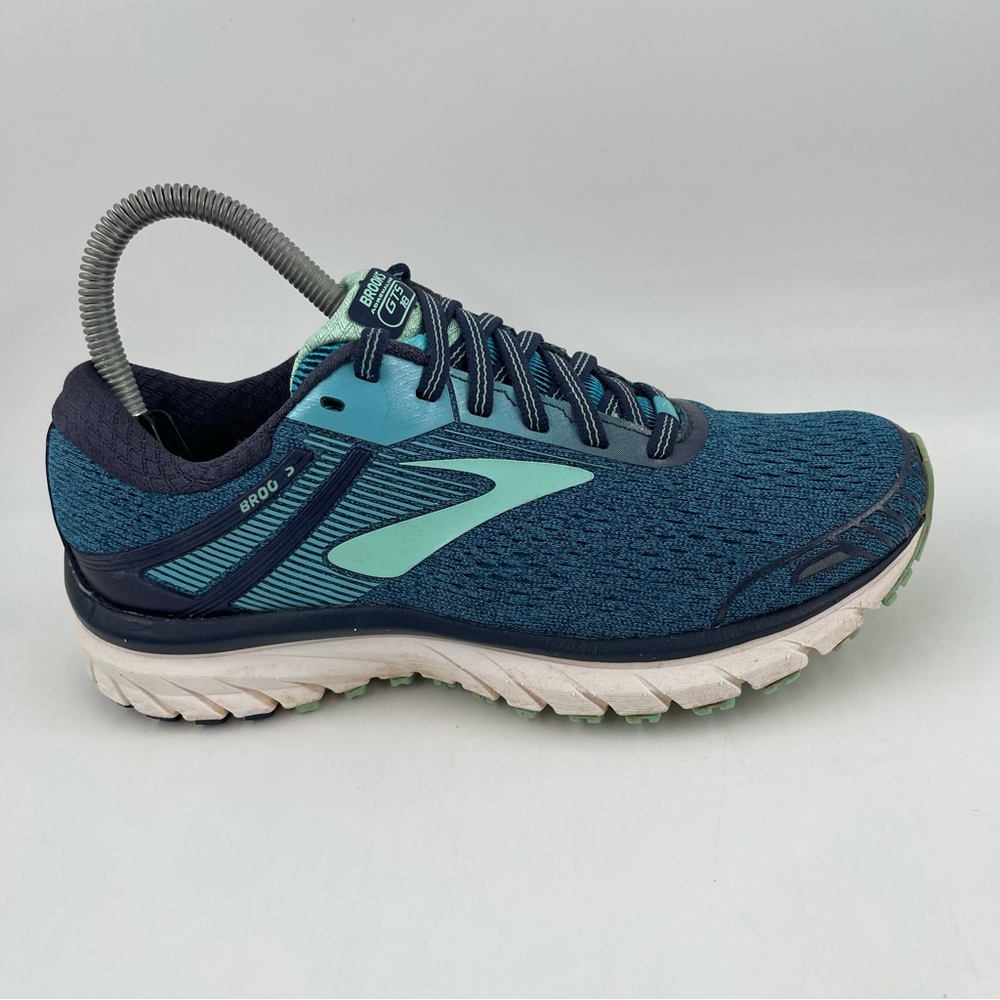 Brooks Women's Teal and Navy Running Shoe